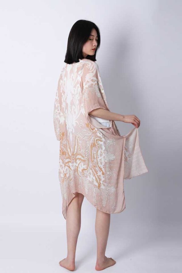 longstyle-floral-print-ladies-fashion-cover-back-（3）